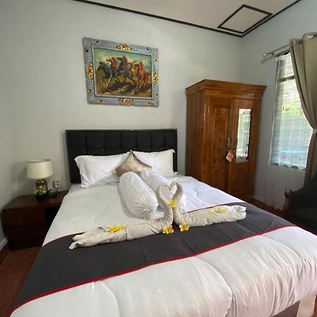 Guest House Pondok Puspa Ayu Kuta  Ngoại thất bức ảnh