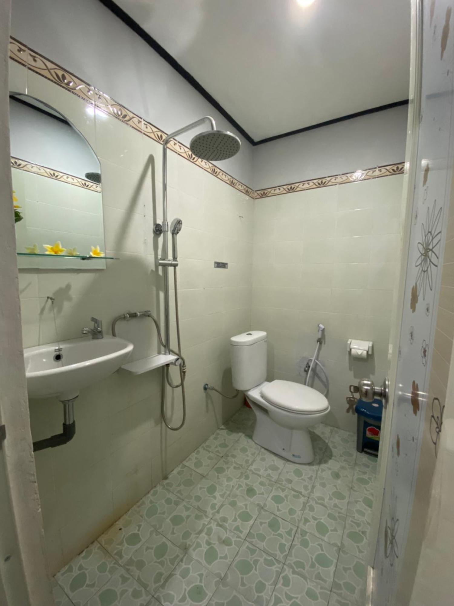 Guest House Pondok Puspa Ayu Kuta  Ngoại thất bức ảnh